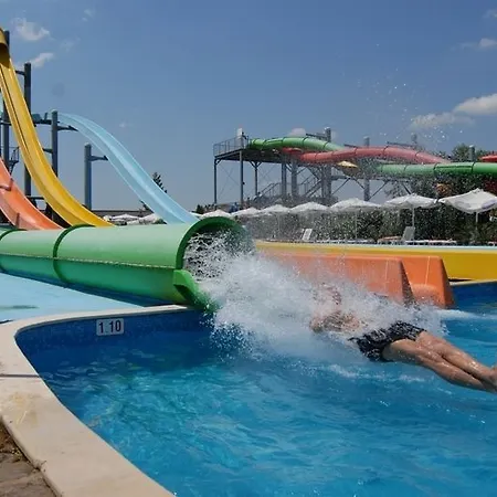 Summer Dreams -apartcomplex Sunny Beach