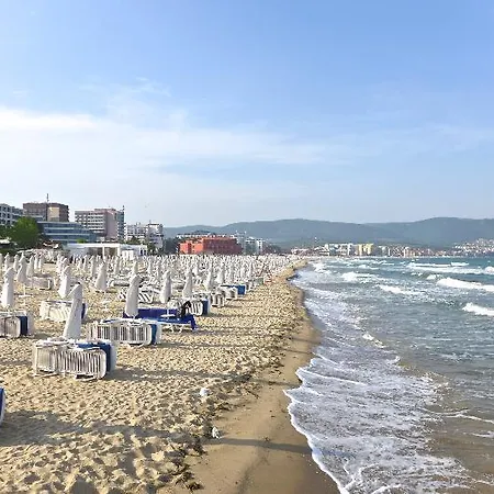 Summer Dreams -apartcomplex Aparthotel 3*