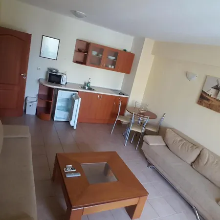 Summer Dreams -apartcomplex 3* Slantschew brjag
