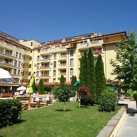 Summer Dreams -apartcomplex Aparthotel 3*