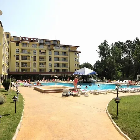 Summer Dreams -apartcomplex 3* Slantschew brjag