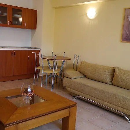Aparthotel Summer Dreams -apartcomplex Slantschew brjag