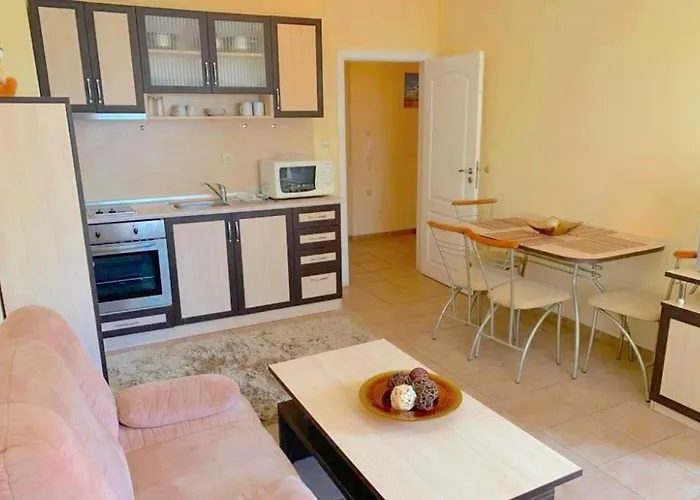 Summer Dreams -apartcomplex